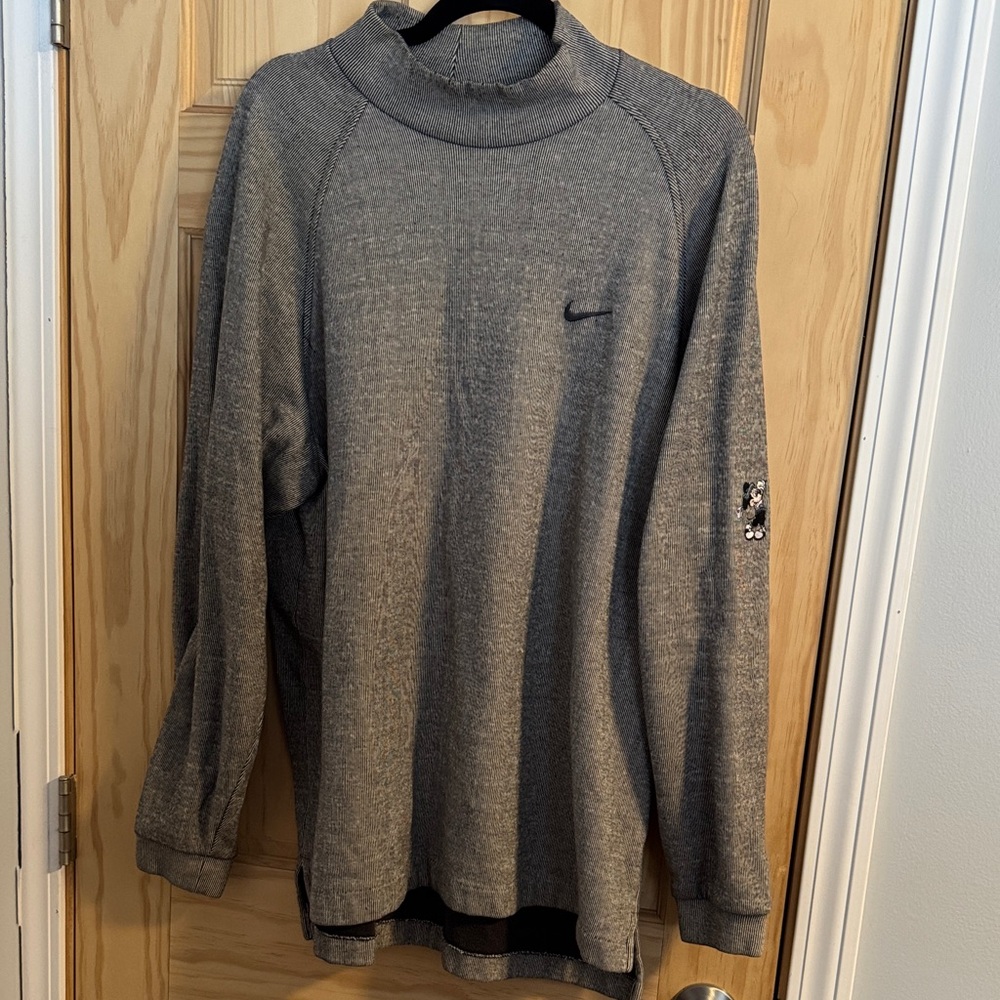 Nike Men's Turtleneck Gray Sweater